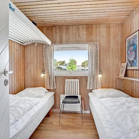 Fantastisk Hjem I Med Sauna Feriehus