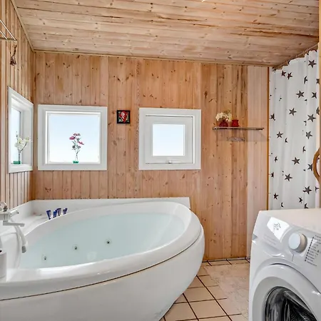 Feriehus Fantastisk Hjem I Med Sauna *