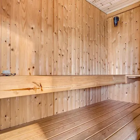 Fantastisk Hjem I Med Sauna * Vejers Strand