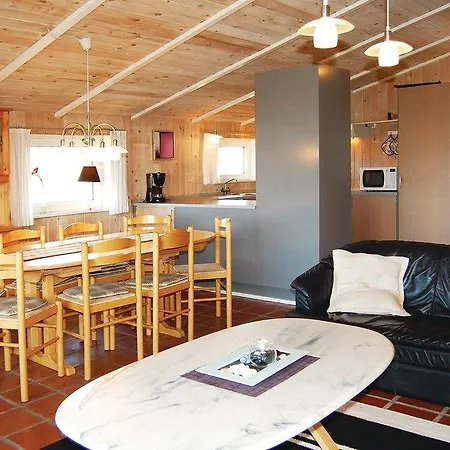 Fantastisk Hjem I Med Sauna Feriehus