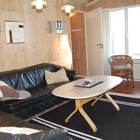Fantastisk Hjem I Med Sauna Feriehus