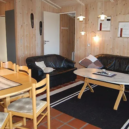 Fantastisk Hjem I Med Sauna Feriehus *