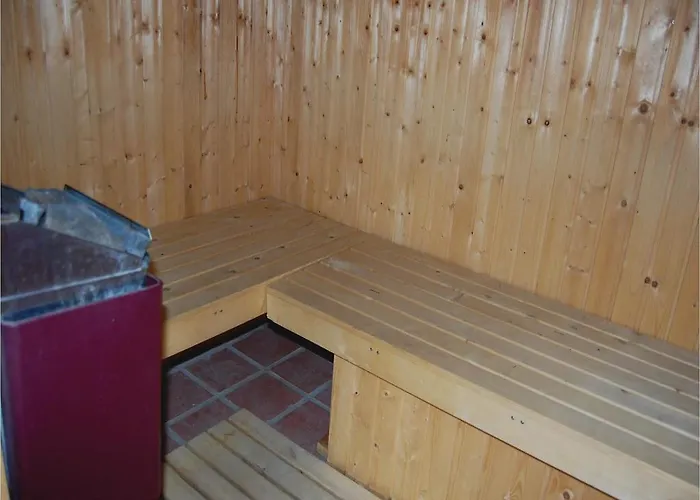 Engesovej Xi Nyaraló